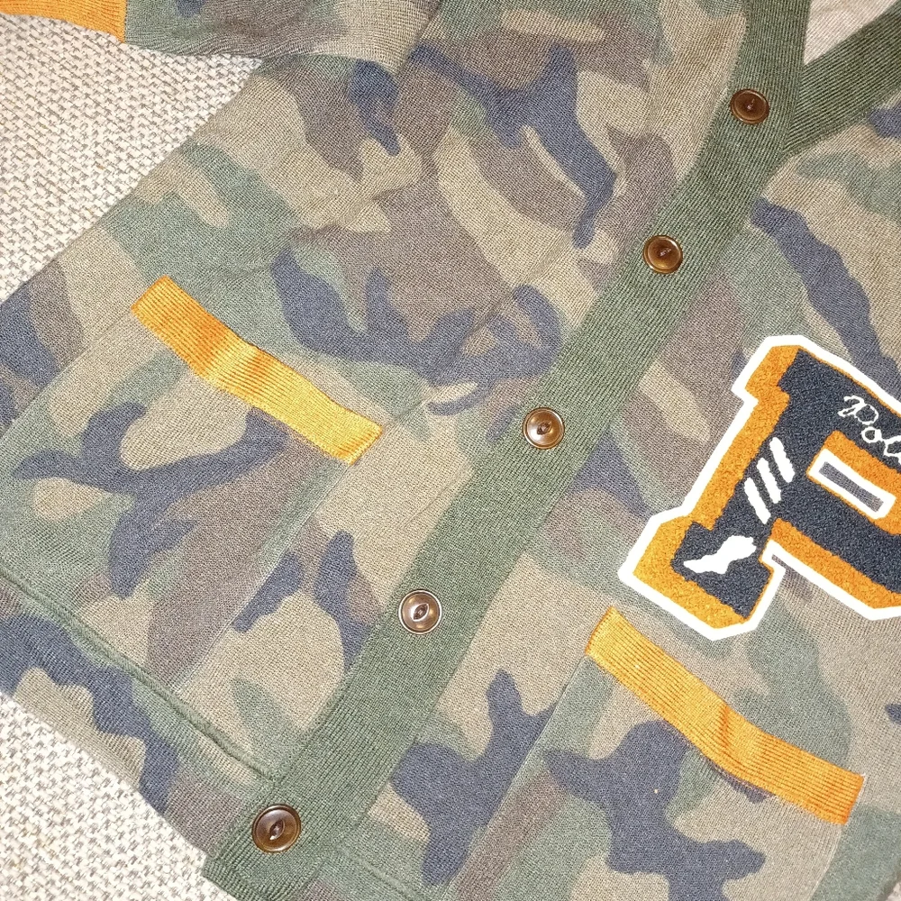 POLO - Picture 3 of 6